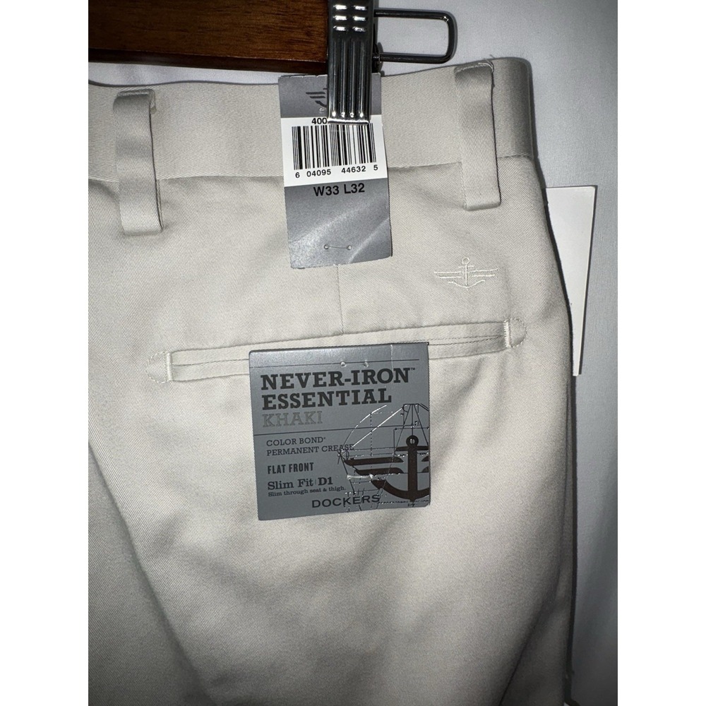 NWT Dockers Mens D1 Slim Fit Flat Front Tan Khaki Pants Size 33x32 - Picture 6 of 14